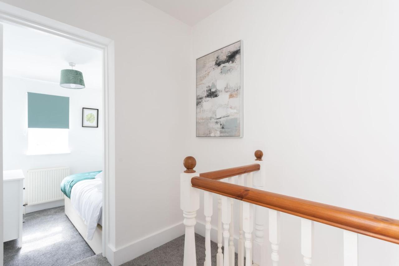 30 Percent Off Monthly Stays - City Centre - 3 Bedrooms St Albans Exterior photo