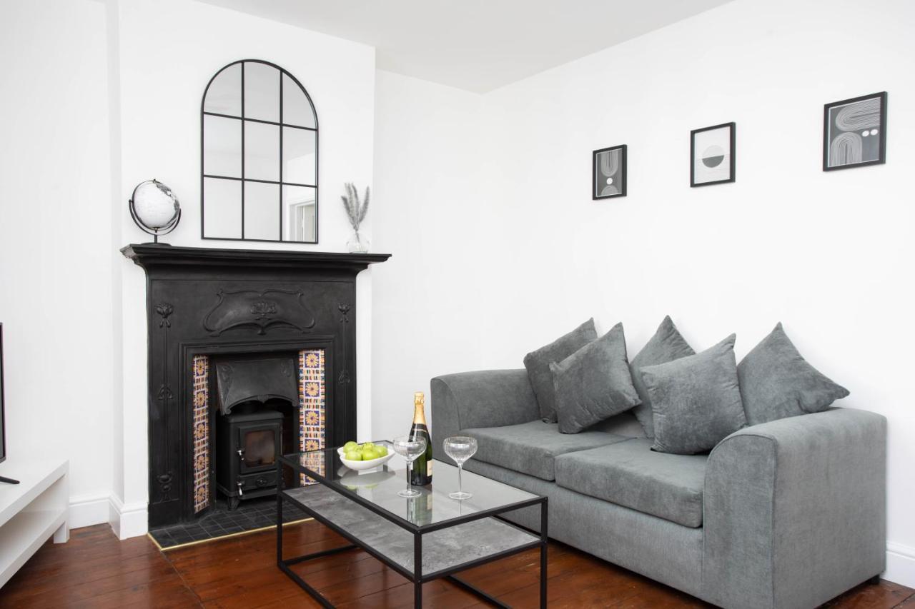 30 Percent Off Monthly Stays - City Centre - 3 Bedrooms St Albans Exterior photo