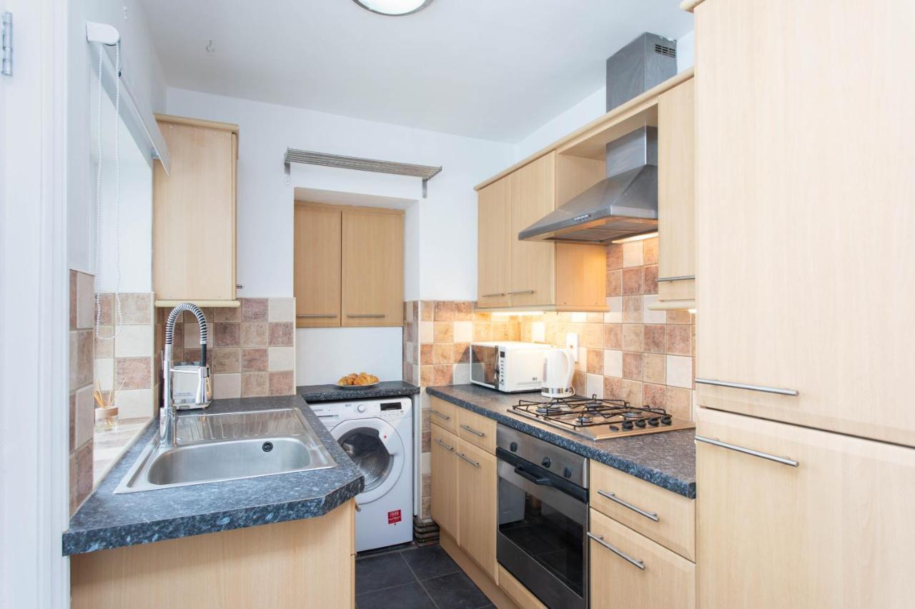 30 Percent Off Monthly Stays - City Centre - 3 Bedrooms St Albans Exterior photo